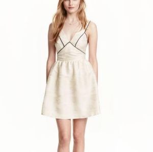 H&M retro vintage style short ivory dress